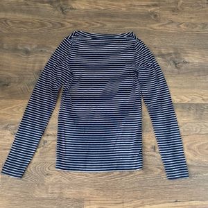 Gap Long sleeved blue and white striped top